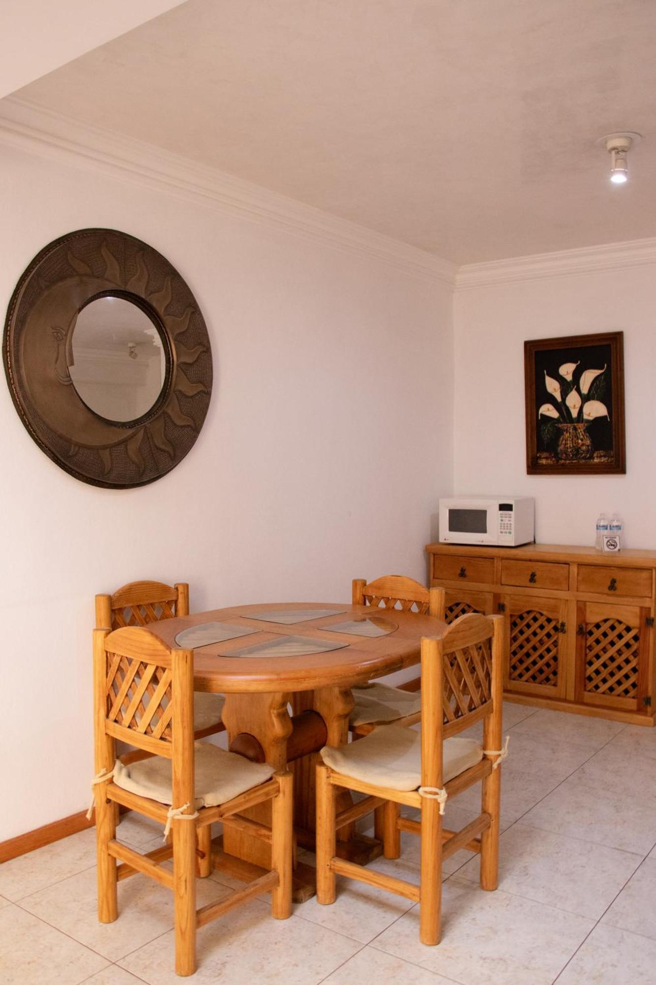 Suites Sevilla 푸에블라 외부 사진